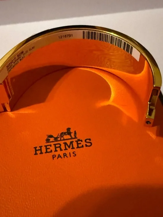 NWT Hermes Wide Clic H Bracelet Grand Apparat yellow gold GM size, box included - Picture 5 of 13
